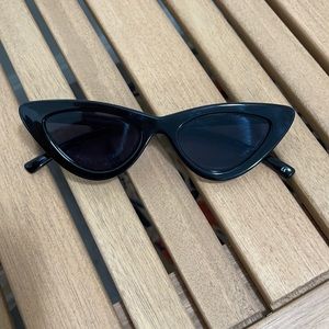 NWB Le Specs Sunglasses